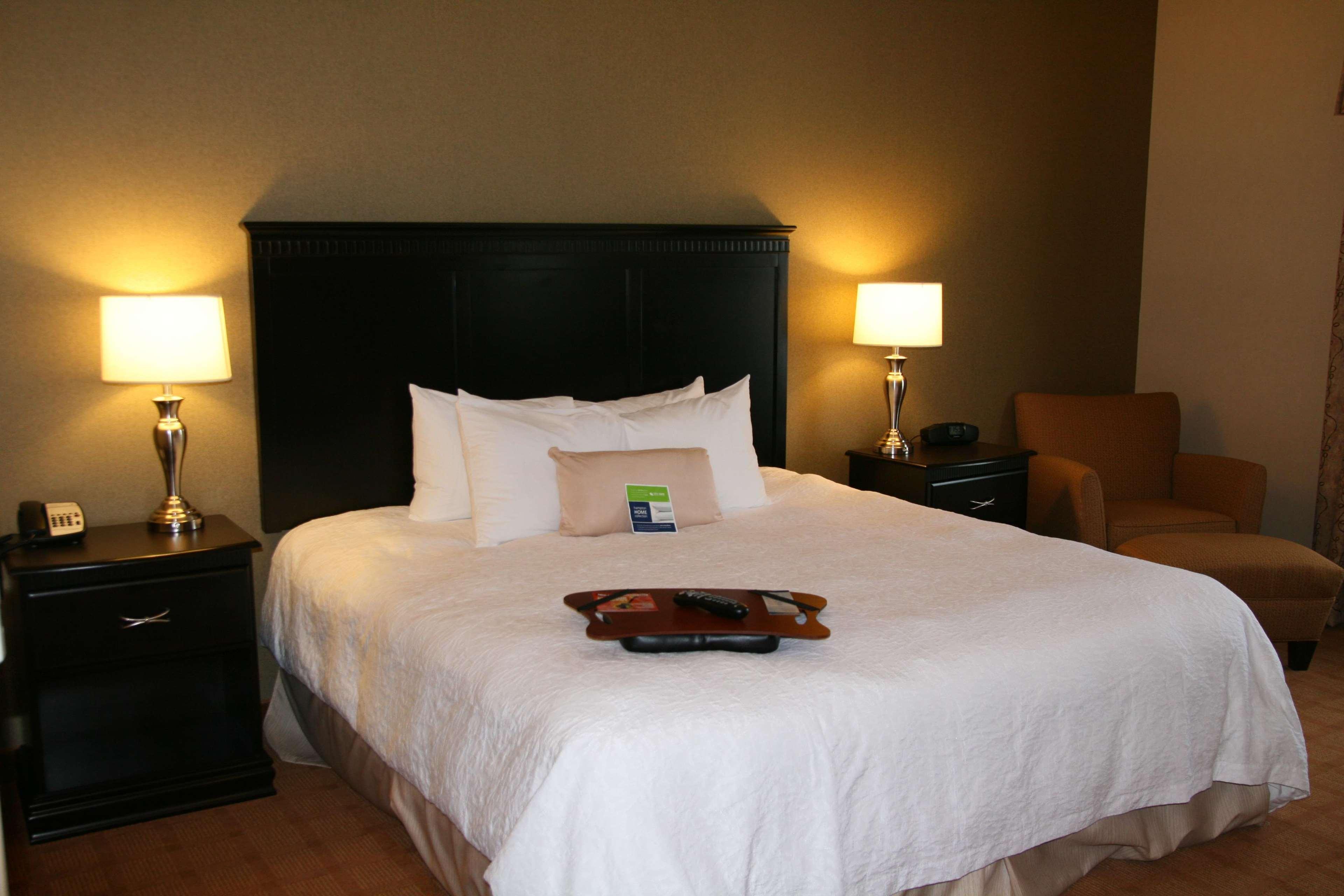 Hampton Inn & Suites Chicago/Saint Charles Εξωτερικό φωτογραφία