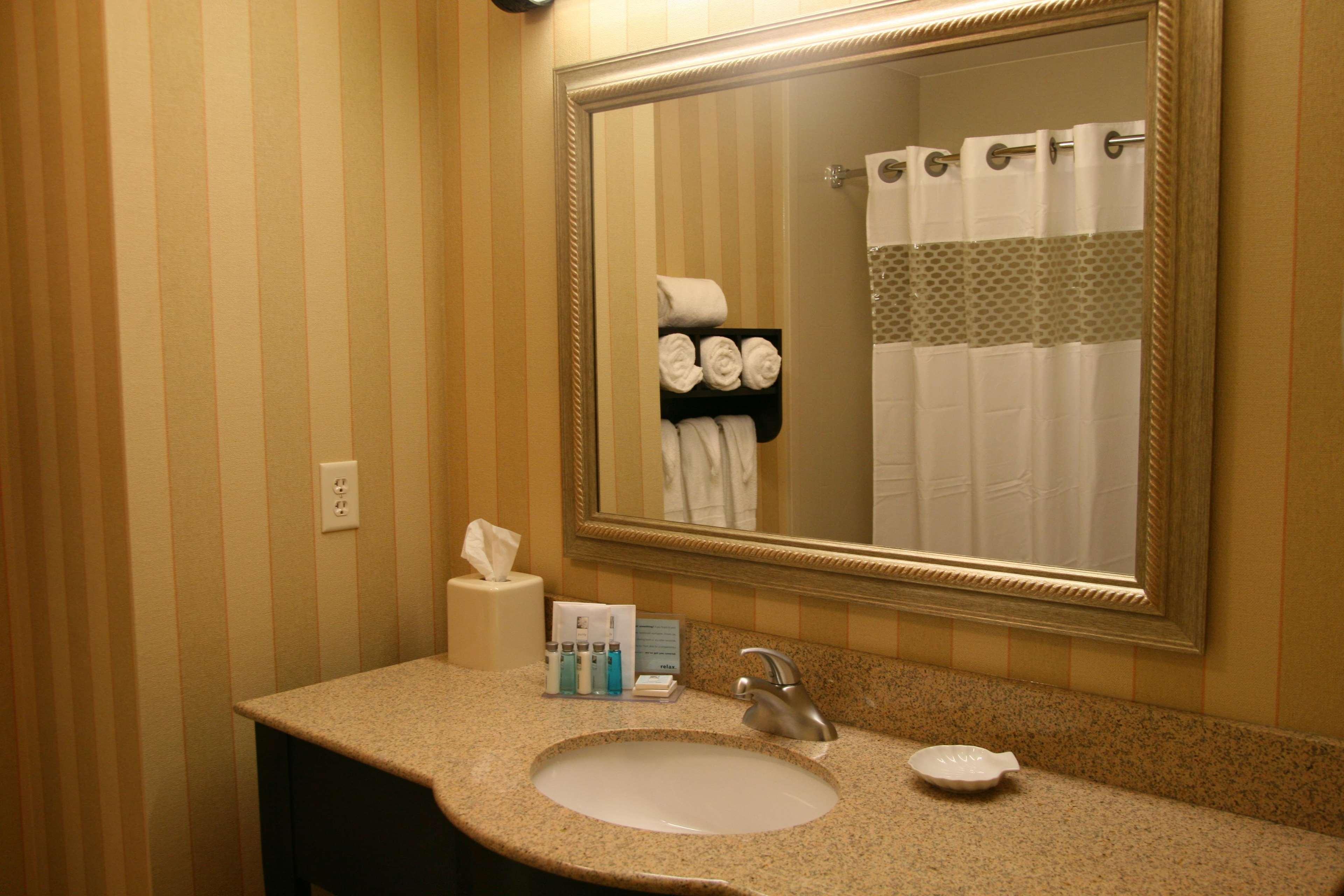 Hampton Inn & Suites Chicago/Saint Charles Εξωτερικό φωτογραφία