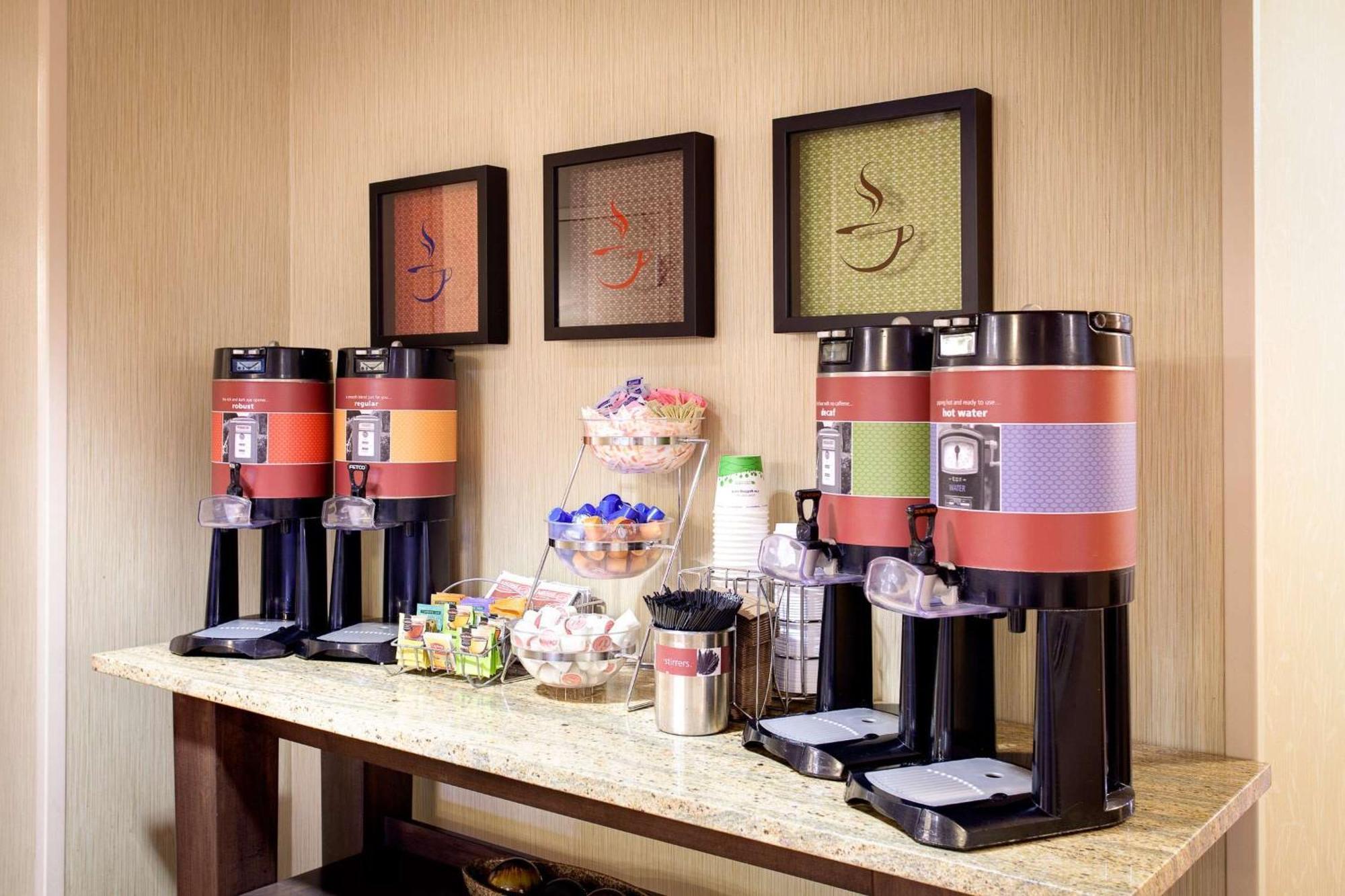 Hampton Inn & Suites Chicago/Saint Charles Εξωτερικό φωτογραφία